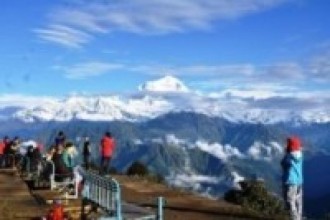 विदेशीलाई पदयात्रा बन्द