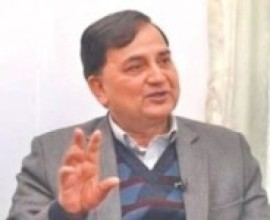‘प्रधानमन्त्रीले संसद्मा डटेर सामना गर्नुहुन्छ : ईश्वर पोखरेलले