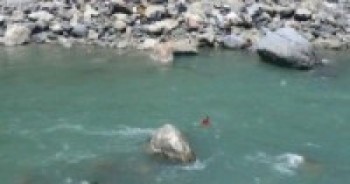 सीमामा अलपत्र नेपाली महाकाली तरेर आए