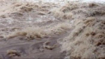 तिनाउ नदीमा बाढीः तटीय क्षेत्रमा उच्च सतर्कता अपनाउन आग्रह
