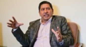 सडकमा कम क्षति हुने गरेर काम गर्नुपर्छ : उपप्रधानमन्त्री श्रेष्ठ   
