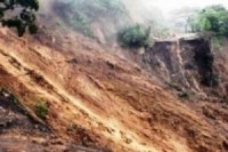 बाढीपहिराले विद्यार्थीको पढाइ प्रभावित