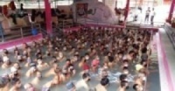 धार्मिकस्थलमा चहलपहल बढ्यो : तातोपानीमा आउन थाले बिरामी
