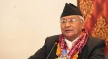  एचआइभी सङ्क्रमित बालबालिकालाई पढाउन ठोस योजना ल्याउँछौँ  : मन्त्री श्रेष्ठ   