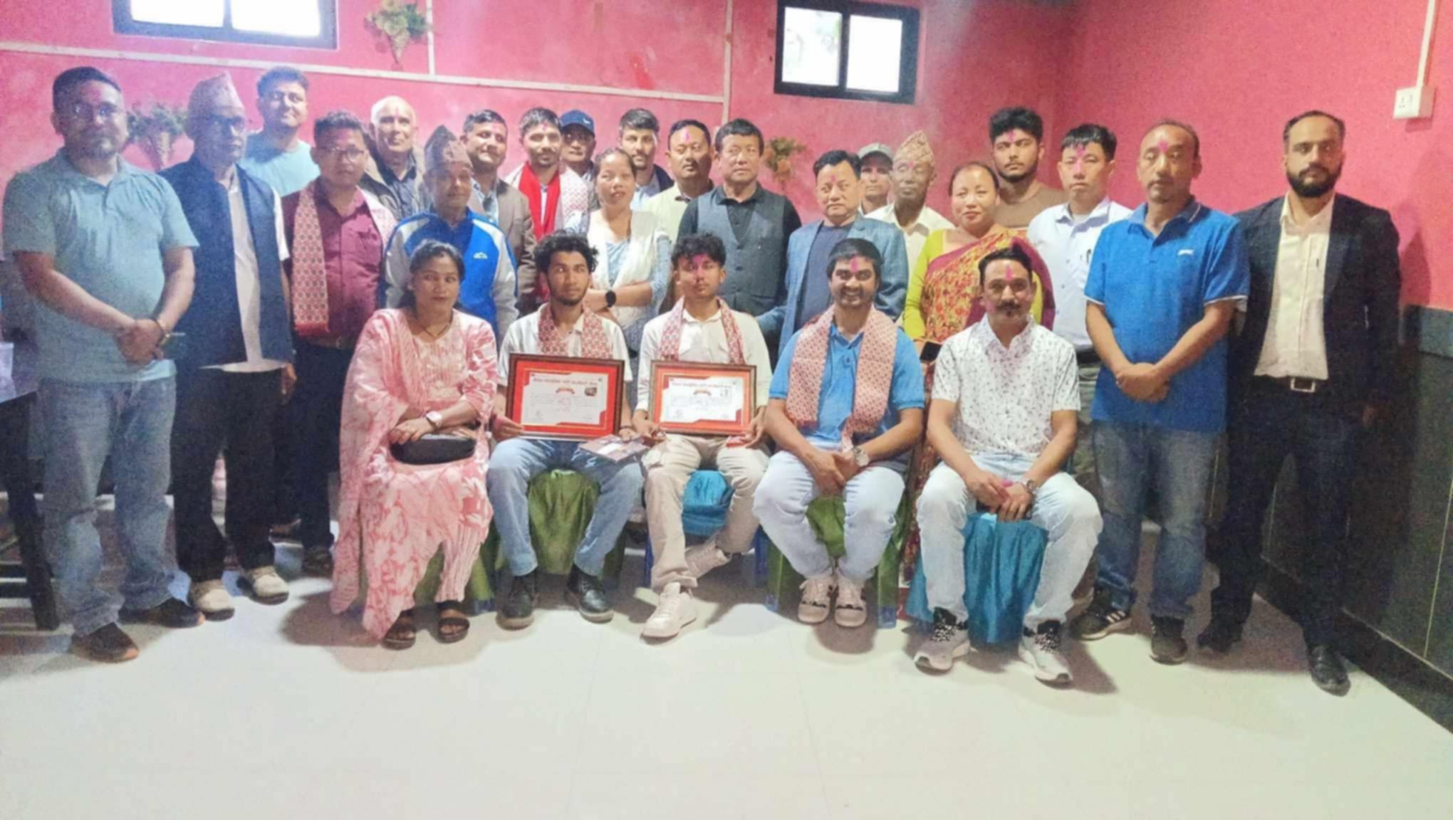 प्रधानमन्त्री ओलीकै निर्वाचन क्षेत्रमा स्ववियु निर्वाचनमा अखिल क्रान्तिकारी विजेता,गरियो सम्मान