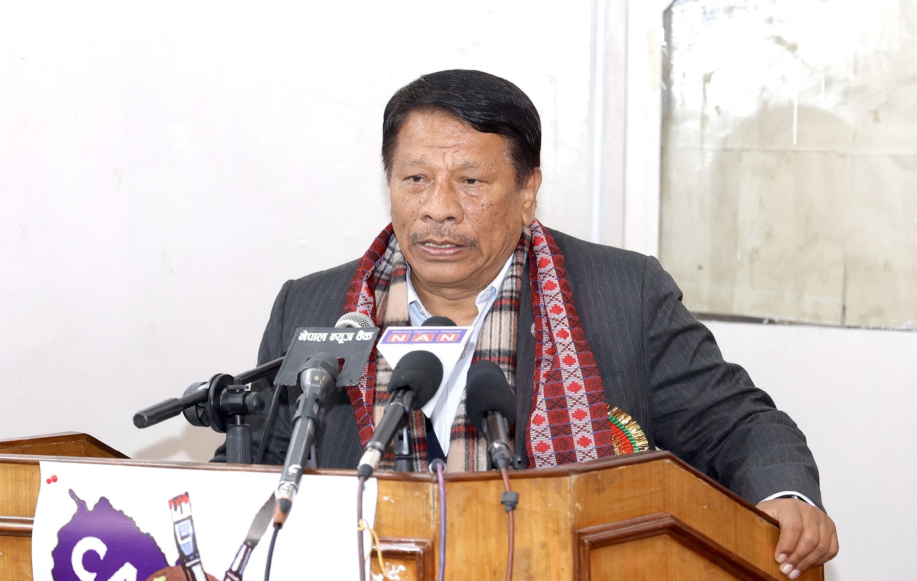 संविधानभन्दा माथि कोही छैन’