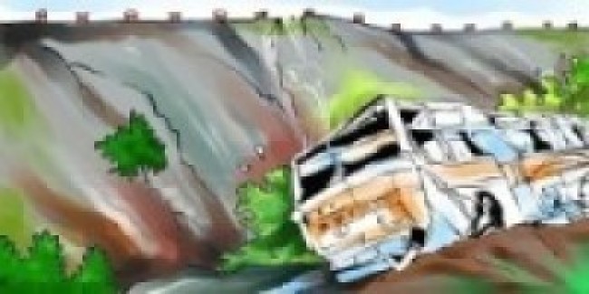 जम्मु बस दुर्घटनाः दश जनाको मृत्यु, पचपन्न घाइते