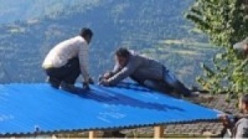 जाजरकोटकाे थाप्लेबाट अस्थायी टहरा निर्माण सुरु