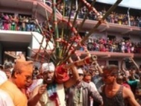 बोडेका सुजन दोस्रो पटक जिब्रो छेडेर जात्रालाई निरन्तरता दिँदै