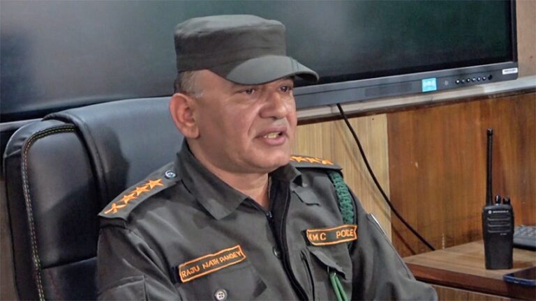 महानगर प्रहरी बलका प्रमुख पाण्डेलाई निलम्बन गर्न माग