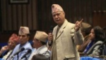 अहिलेको संविधानले राजतन्त्र चिन्दैनः एमाले सांसद पन्त