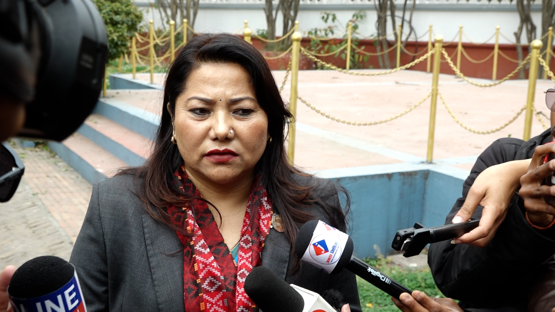 एमालेको नेतृत्व परिवर्तनबारे तत्काल निर्णय हुने संभावना छैन : रामकुमारी झाँक्री