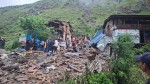 ढुङ्गासहित आएको पहिरोले बालकको मृत्यु ,बुबा र आमा घाइते
