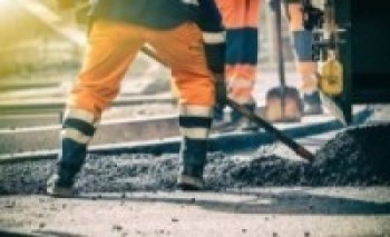 हतुवागढीमा महिनाको एक दिन श्रमदान