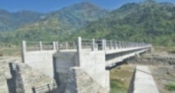 फेदीखोलामा पक्की पुल निर्माण    