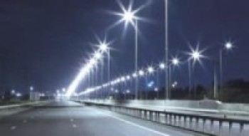 लोमान्थाङमा सडक बत्ती    