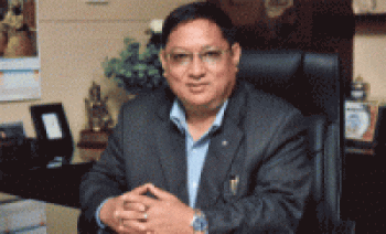 सङ्घीय कानुन आएपछि शिक्षामा लगानी गर्ने वातावरण बन्छ : राज्यमन्त्री श्रेष्ठ