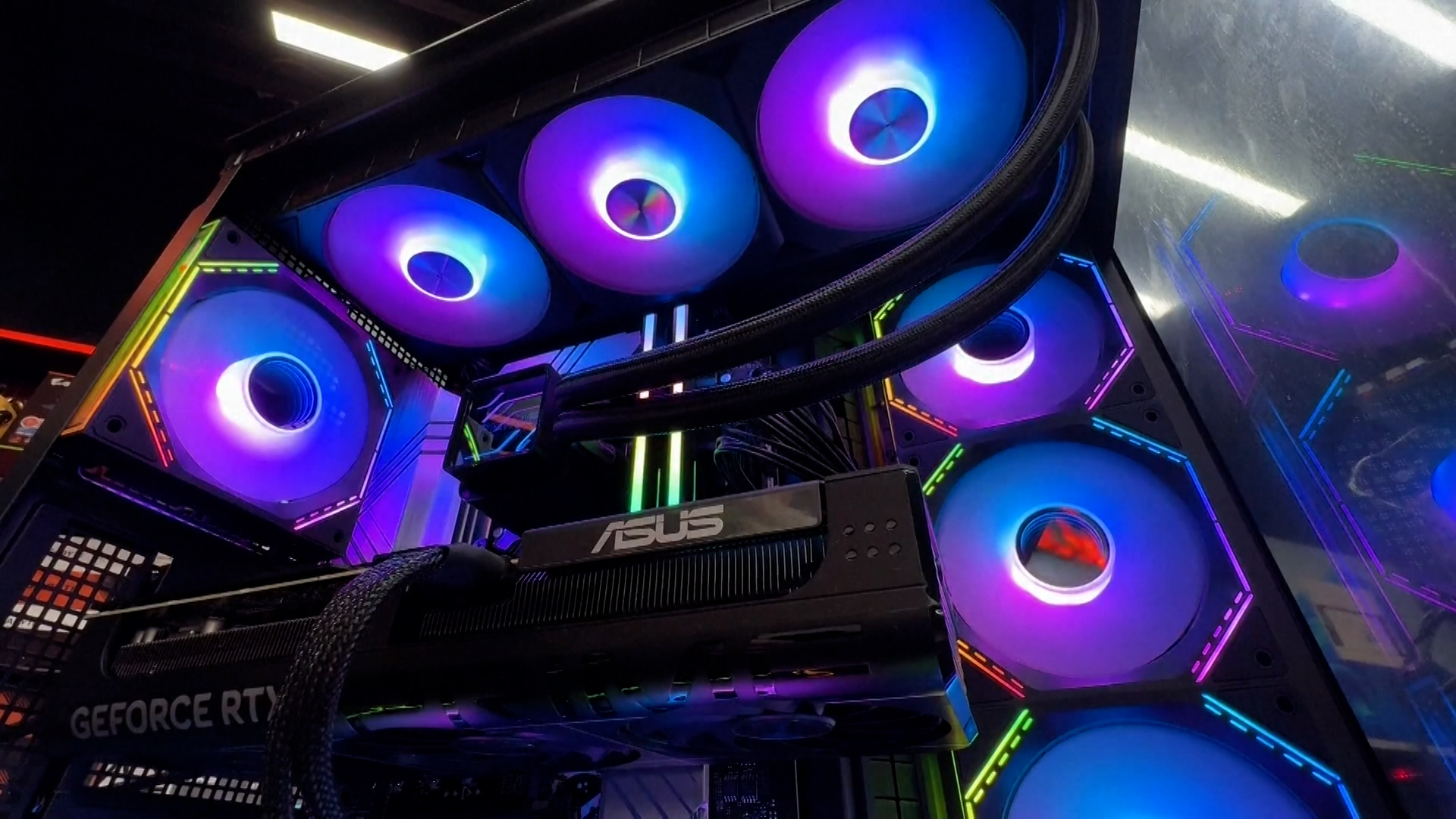 च्याटजीपीटी र जेमिनीको प्रयोग वृद्धिसँगै विश्वभर उच्च क्षमताको र्‍यामको अभाव