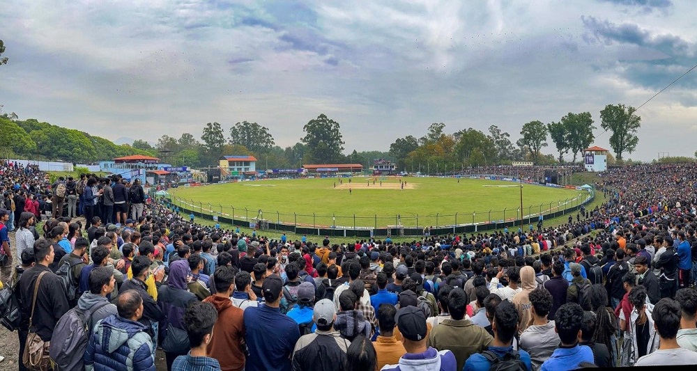 एनपिएल क्रिकेटः काठमाडौँको चितवनलाई १४३ रनको चुनौती