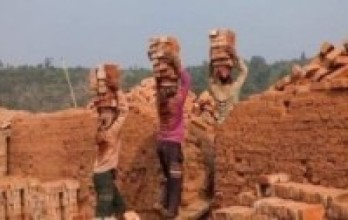 इँटा भट्टामा काम हुन छाडेपछि भाग्न थाले मजदुर