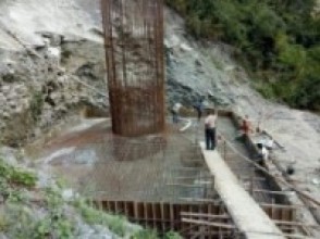 लकडाउनमा रोकिएन जलबिरे पुलको काम