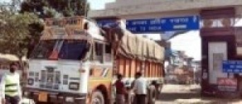 ७८ हजार मेटन खाद्यान्न आयातः चार सय ट्रक बाहिरिए
