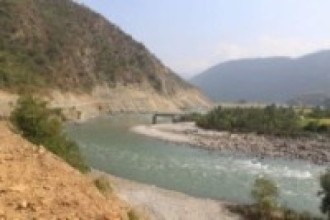 सुनकोसी नदीमाथि बन्ने प्रिस्टेज पुलको काम अलपत्र