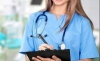 चिकित्सकको सेवाबाट कोरोनाका बिरामी ढुक्क