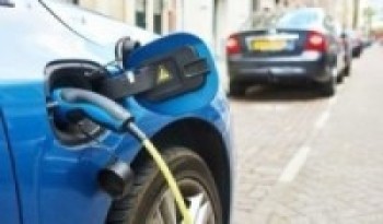 महँगा विद्युतीय गाडीलाई छुट नदिइने