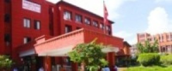 अक्सिजन र भेन्टिलेटर आवश्यक पर्नेलाई मात्र अस्पतालमा'