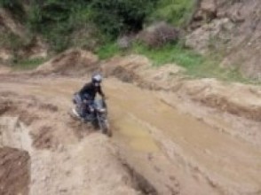 वर्षात्का कारण डोटीका ग्रामीण सडक अवरुद्ध