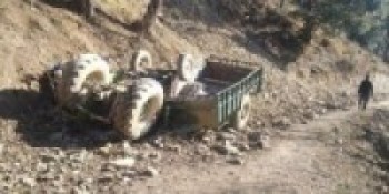 ट्र्याक्टर दुर्घटना हुँदा सातको मृत्यु   