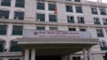 वर्षमा दुईपटक भर्नाको नीति ल्याउने शिक्षा मन्त्रालयको तयारी