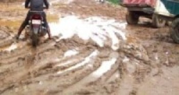 समाचार प्रभावः लाम्पाटा–दरबाङ सडकका ठेकेदार नौ महिनापछि काममा फर्किए