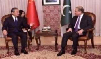 चीन र पाकिस्तानका विदेशमन्त्रीबीच वार्ता