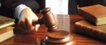 लखनऊमा ‘भर्चुअल’ सुनुवाईको विरोधमा वकील    