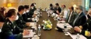 चीन र भारतका रक्षामन्त्रीबीच मस्कोमा भेटवार्ता  