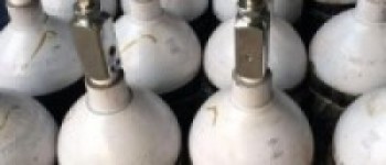 अक्सिजन अभाब हल गर्न दिल्लीले विदेशबाट अक्सिजन आयात गर्ने   