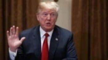 पूर्वराष्ट्रपति ट्रम्पद्वारा आत्मसमर्पण, दुई लाख धरौटीमा रिहा