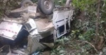 उदयपुरमा बोलेरो दुर्घटना १ को मृत्यु, एकै परिवारका चारसहित ६ घाइते