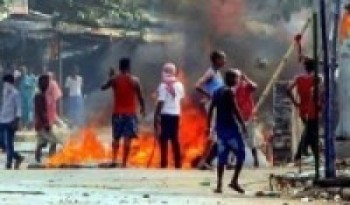 पश्चिम बंगालमा चुनाव, हिंसात्मक झडपमा दुई जनाको मृत्यु