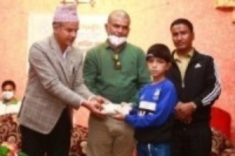 बोनम्यारो रोगबाट पीडित बालकलाई सहयोग  