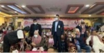 व्यवसायी दुर्गा प्रसाईँ एमाले प्रवेश : १७ हजार मानिस किन मारेको भन्दै प्रचण्डलाई प्रश्न ?