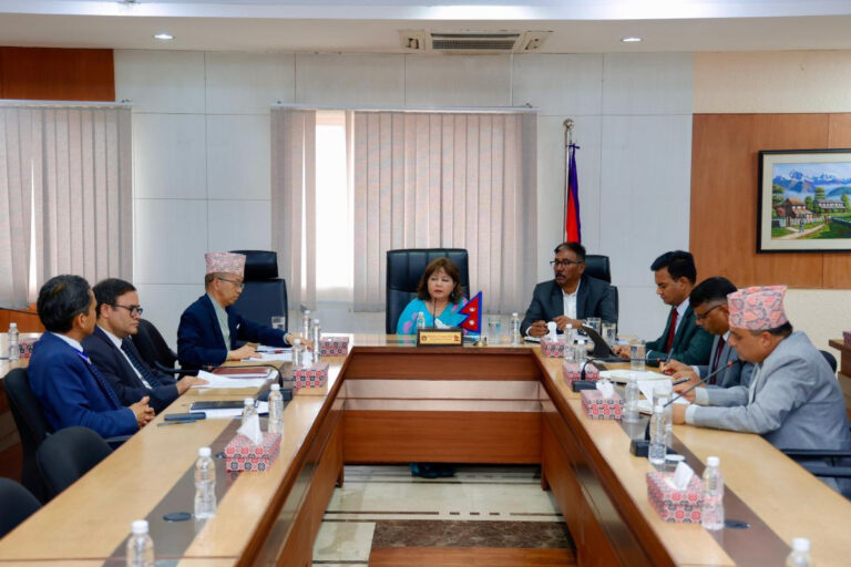 नेपालीलाई इजरायल र इरानबाट उद्धार गर्ने तयारीमा छौँः परराष्ट्रमन्त्री राणा