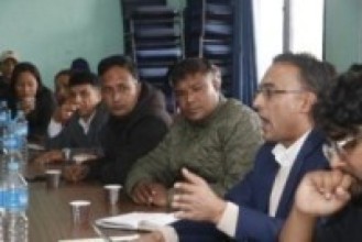 गोकर्णेश्वर नगरपालिका भित्रका वडा नं ५, ६, ७, ८, र ९ मा आपूर्ति गरेर मात्र  काठमाडौं  महानगरपालिकातिर पठाउनु पर्छ भन्ने बिषयमा मेलम्ची खानीपानी आयोजना संग बैठक