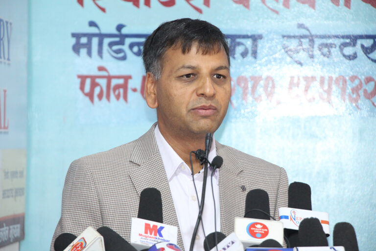 आतङ्कवादको विरुद्धमा हुने जुनसुकै प्रकारको लडाइँमा नेपाल सरकारको साथ रहनुपर्छः एमाले नेता रिजाल