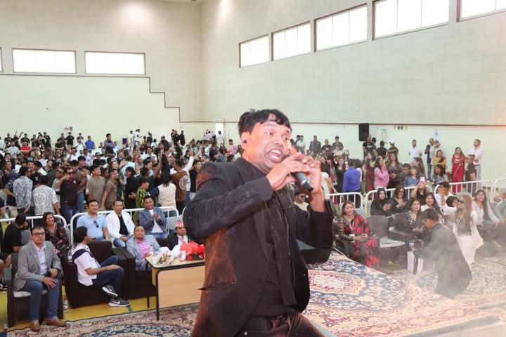 साङ्गीतिक क्षेत्रमा उदाउँदै गायक मनिष गोस्वामी