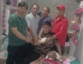 अन्तर्राष्ट्रिय रोल्पाली सेवा समाजको भारत शाखाद्वारा दाङकी मिना बिकलाई आर्थिक सहयोग प्रदान