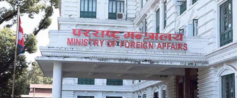 पाकिस्तानमा रहेका नेपालीहरुको सुरक्षा सुनिश्चित गर्नेतर्फ सरकार पूर्णरुपमा सचेत छः परराष्ट्र मन्त्रालय