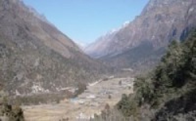 घुन्सामा अझै हिउँ परेन